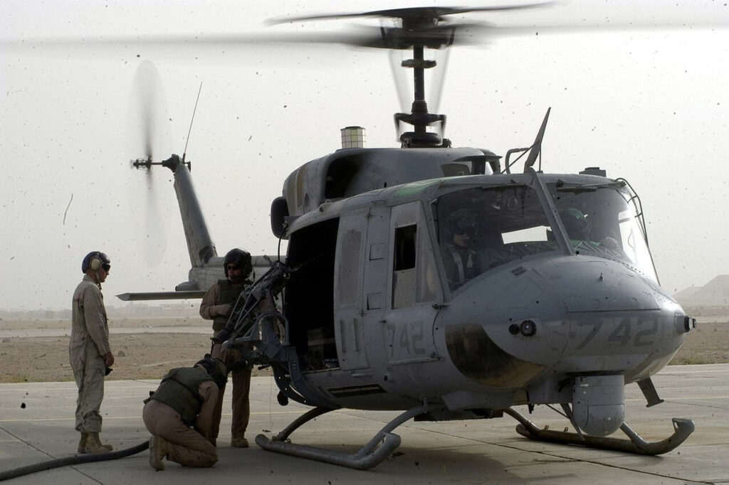 1280px-us_marine_corps_uh-1n_huey_helicopter.jpg
