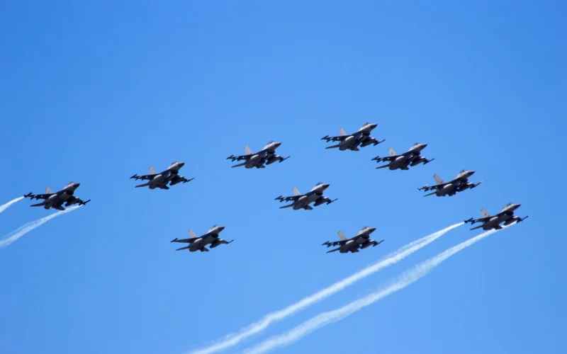 Dutch F-16 fighters formation flight