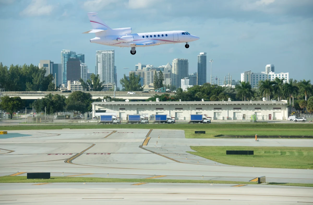 Floridas Fort Lauderdale International Airport FLL Florida's Fort Lauderdale International Airport (FLL)