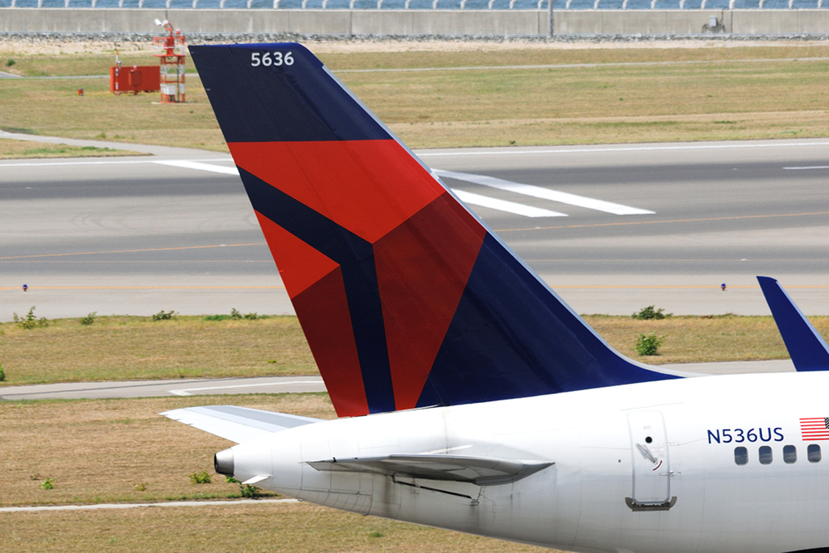 Delta tail Delta tail
