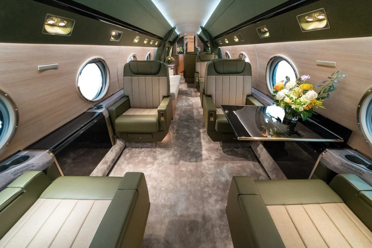 Duncan Aviation Gulfstream V Duncan Aviation Gulfstream V