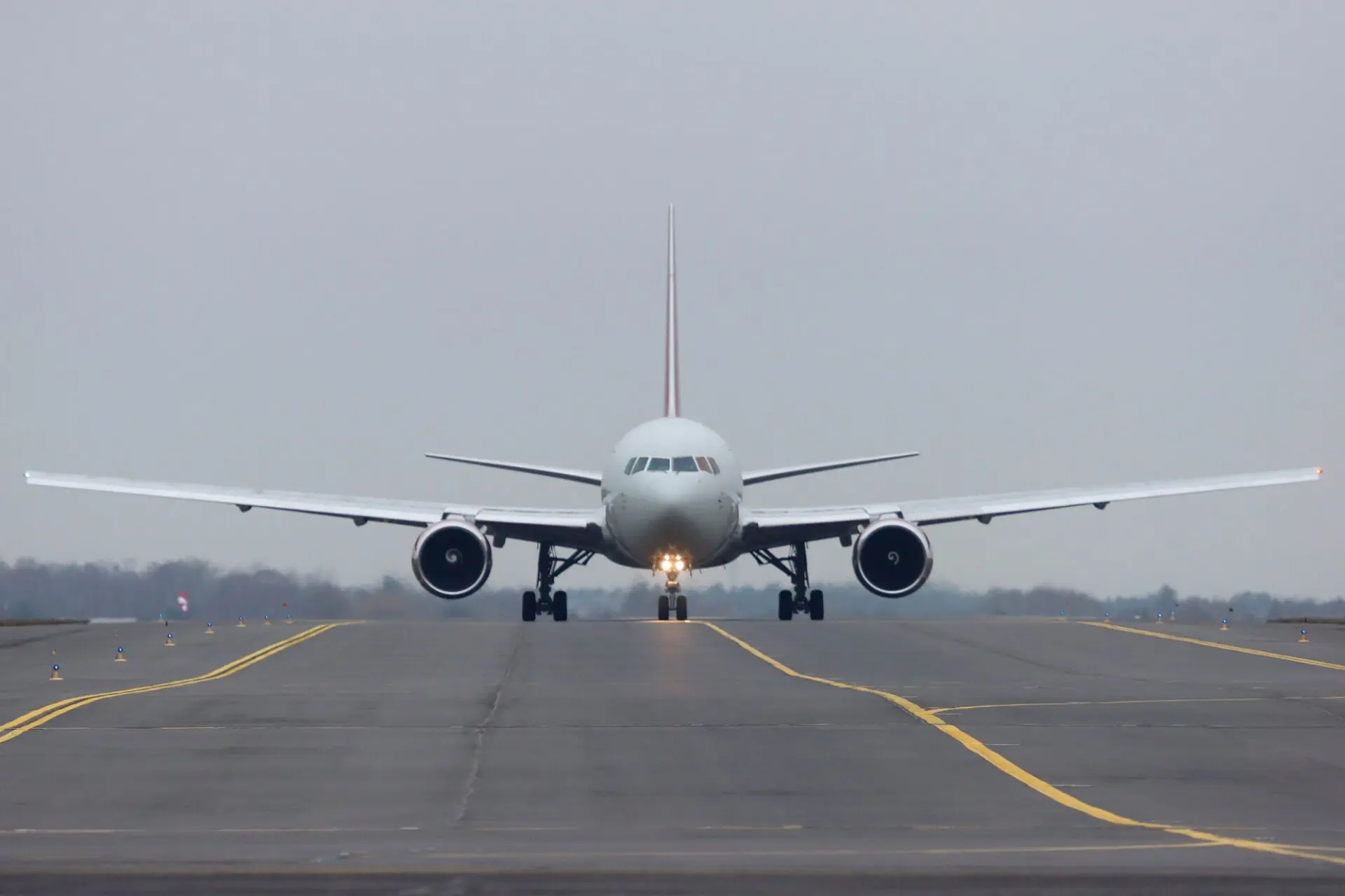 Omni Air International Boeing 767 33A