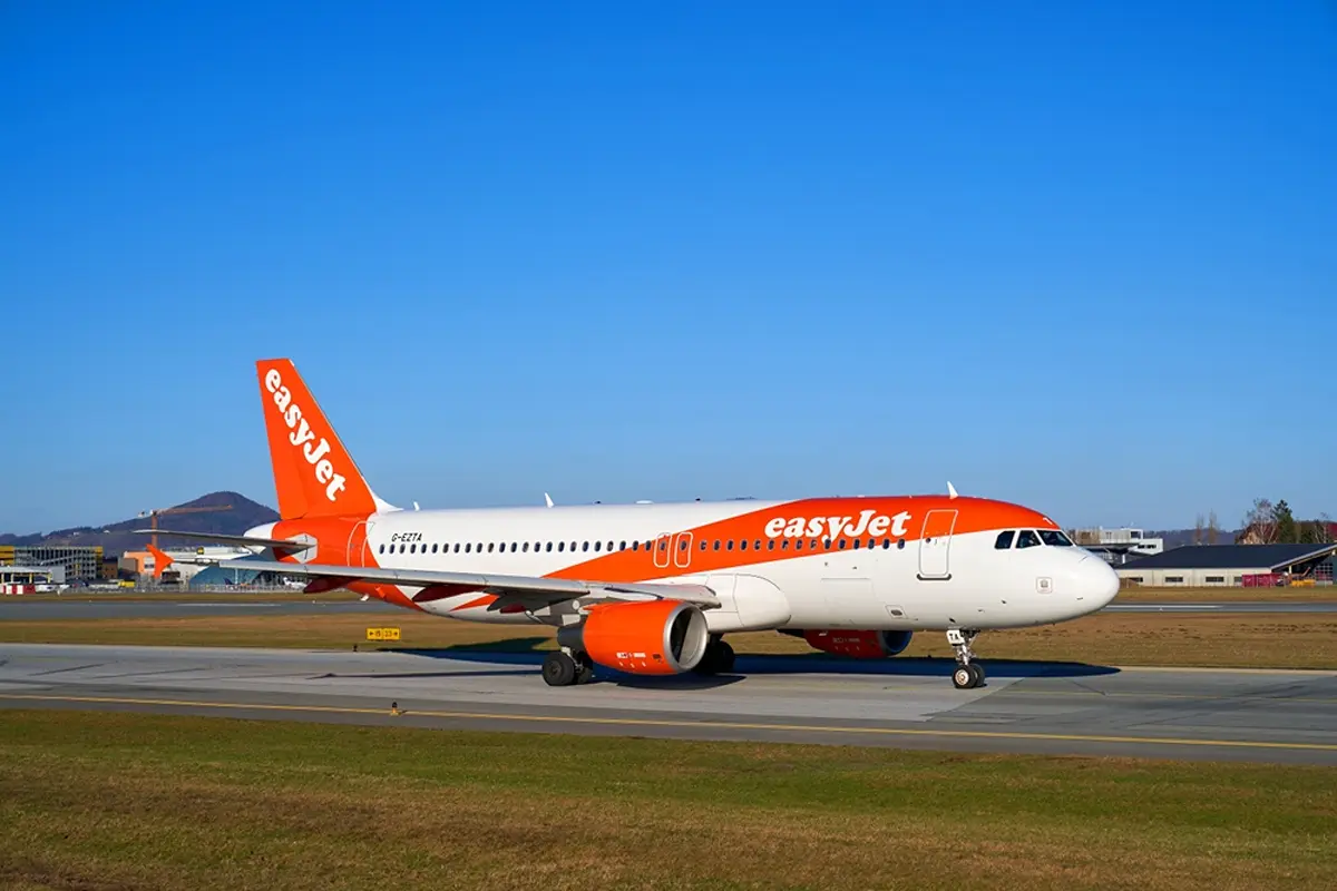 easyJEt A320 easyJEt A320