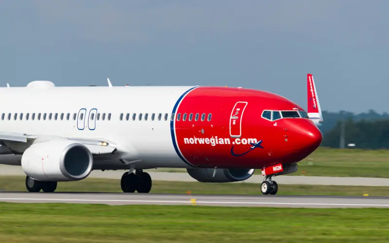 Norwegian 737