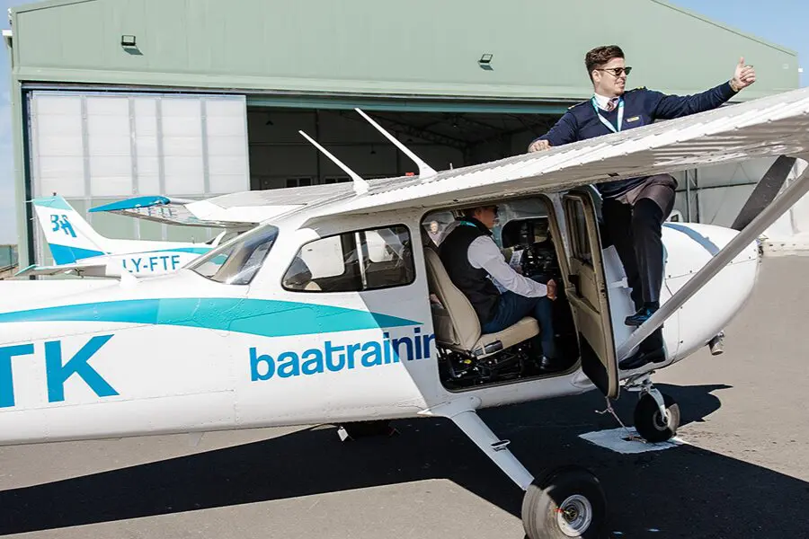 Pilot Training in 2024 Adapting to Delays AI and Sustainability Challenges Pilot Training in 2024 Adapting to Delays, AI, and Sustainability Challenges