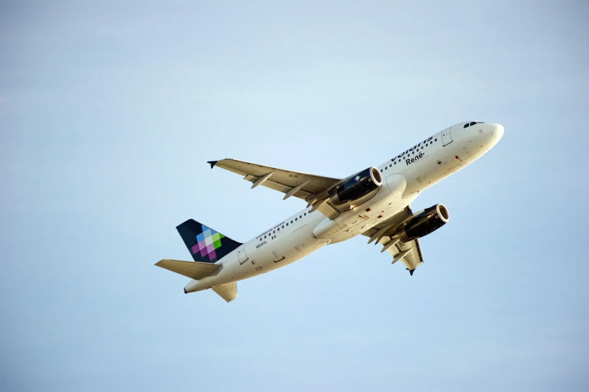 Volaris Airbus A320 233 Volaris Airbus A320 233