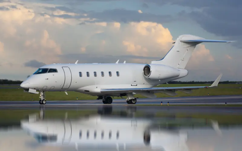 A Bombardier Challenger 300 private jet