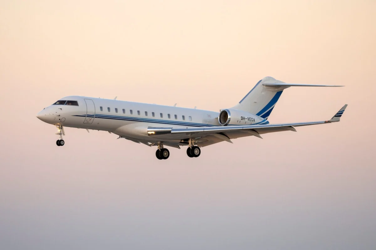 Newly registered Hyperion Aviation Bombardier Global 6000 Newly registered Hyperion Aviation Bombardier Global 6000