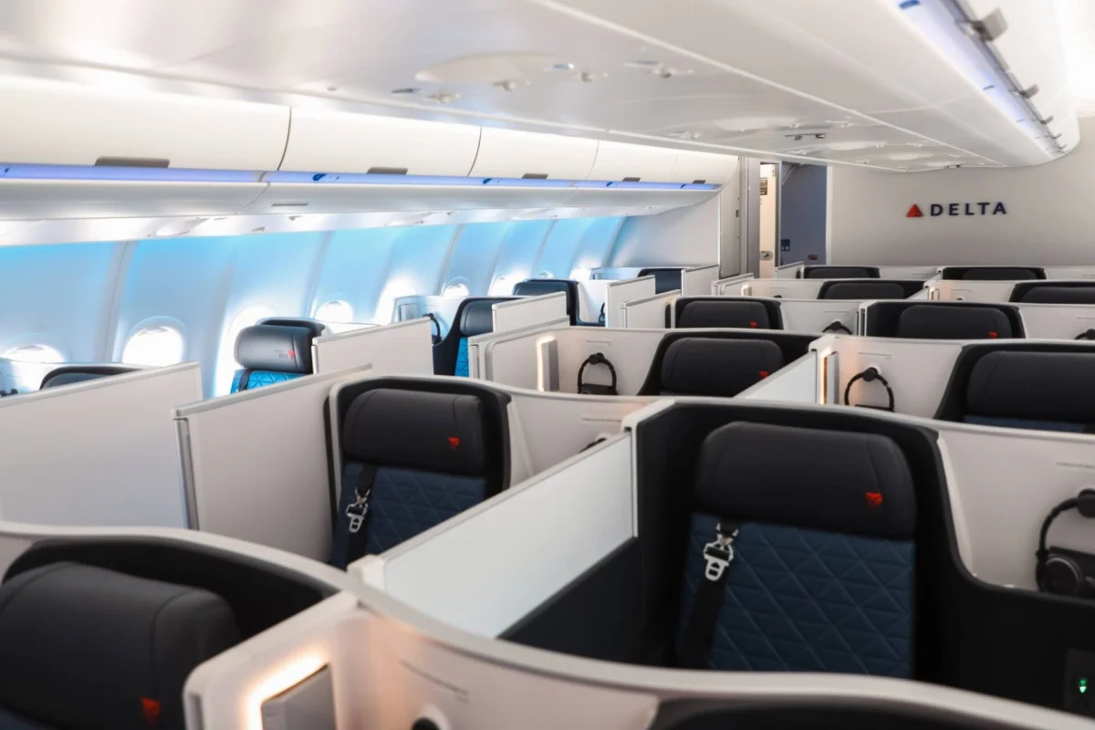 DL A330900neo DL A330900neo