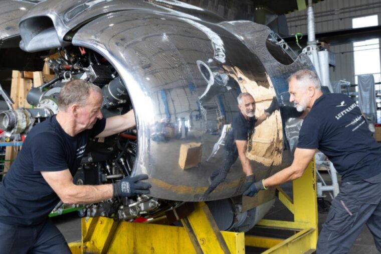 Lufthansa Technik rolls out restored 1957 Lockheed Starliner
