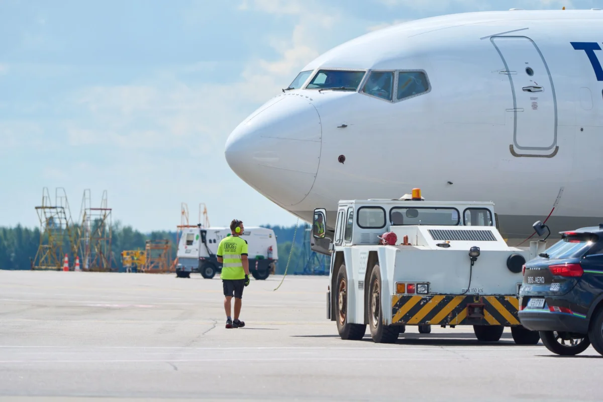 BGS Aircraft marshaling BGS_Aircraft_marshaling