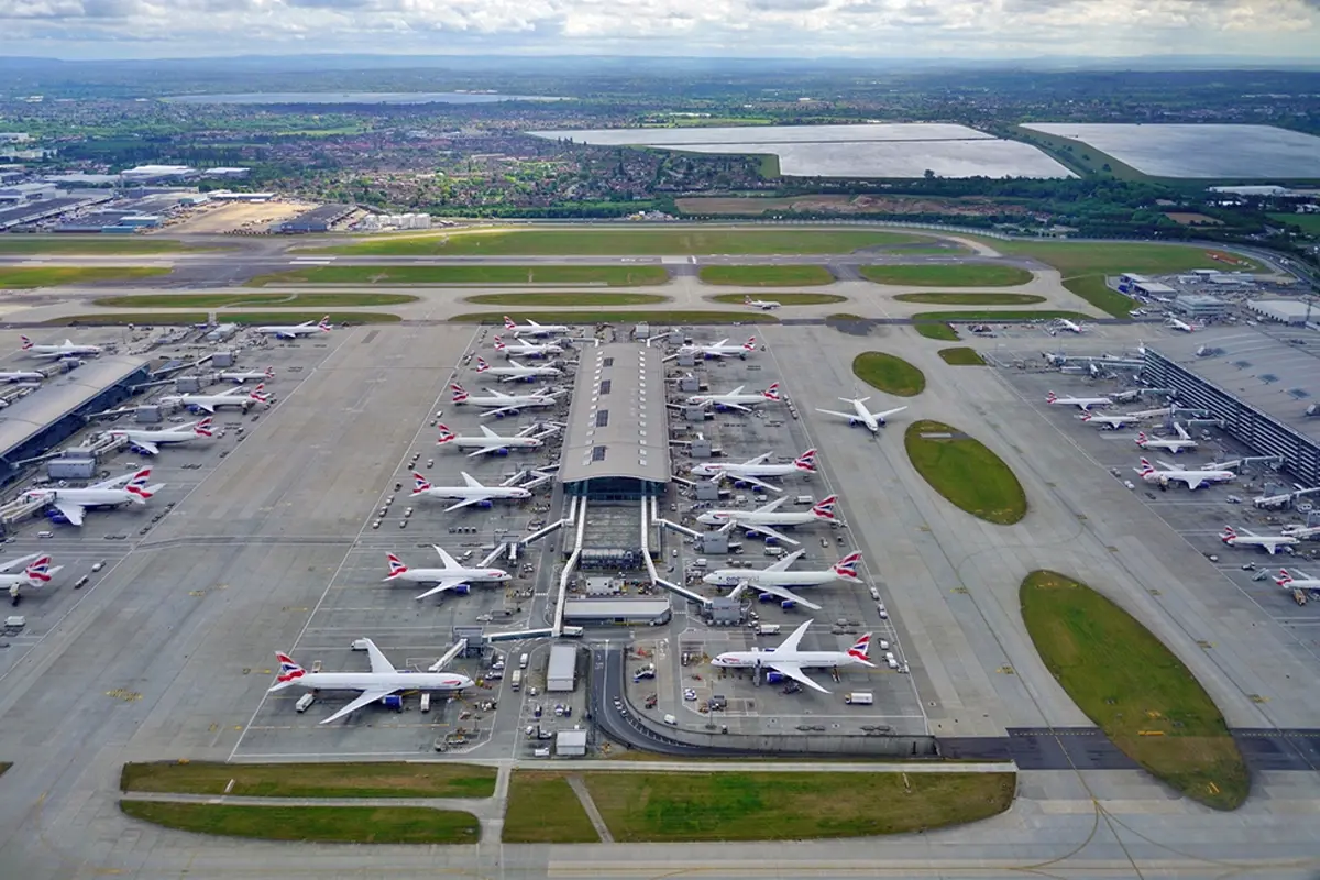 LHR LHR Airport