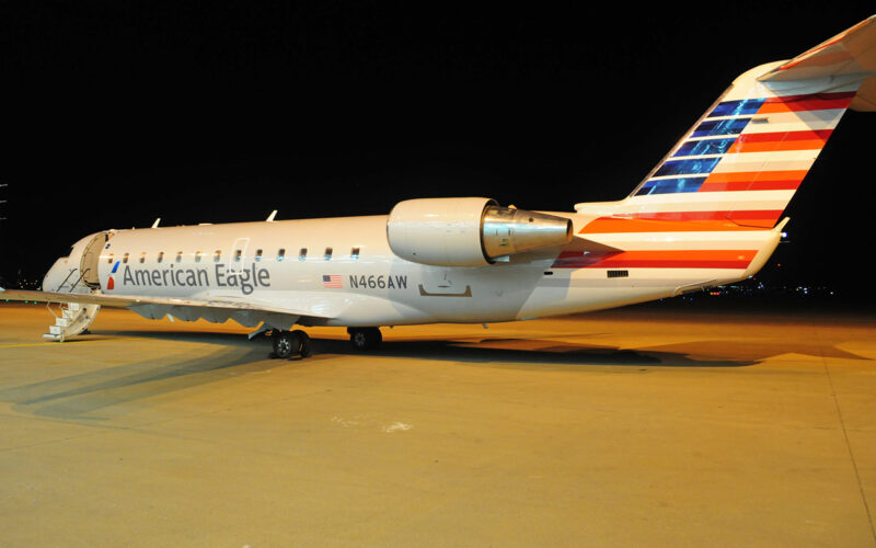 American Eagle CRJ