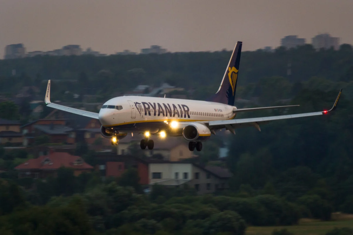 Ryanair Boeing 737 800 Ryanair Boeing 737-800