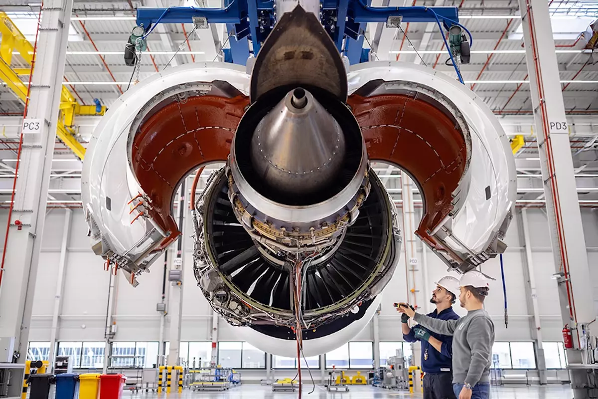 Fotografia reklamowa Lukasz Bera GE Aerospace XEOS
