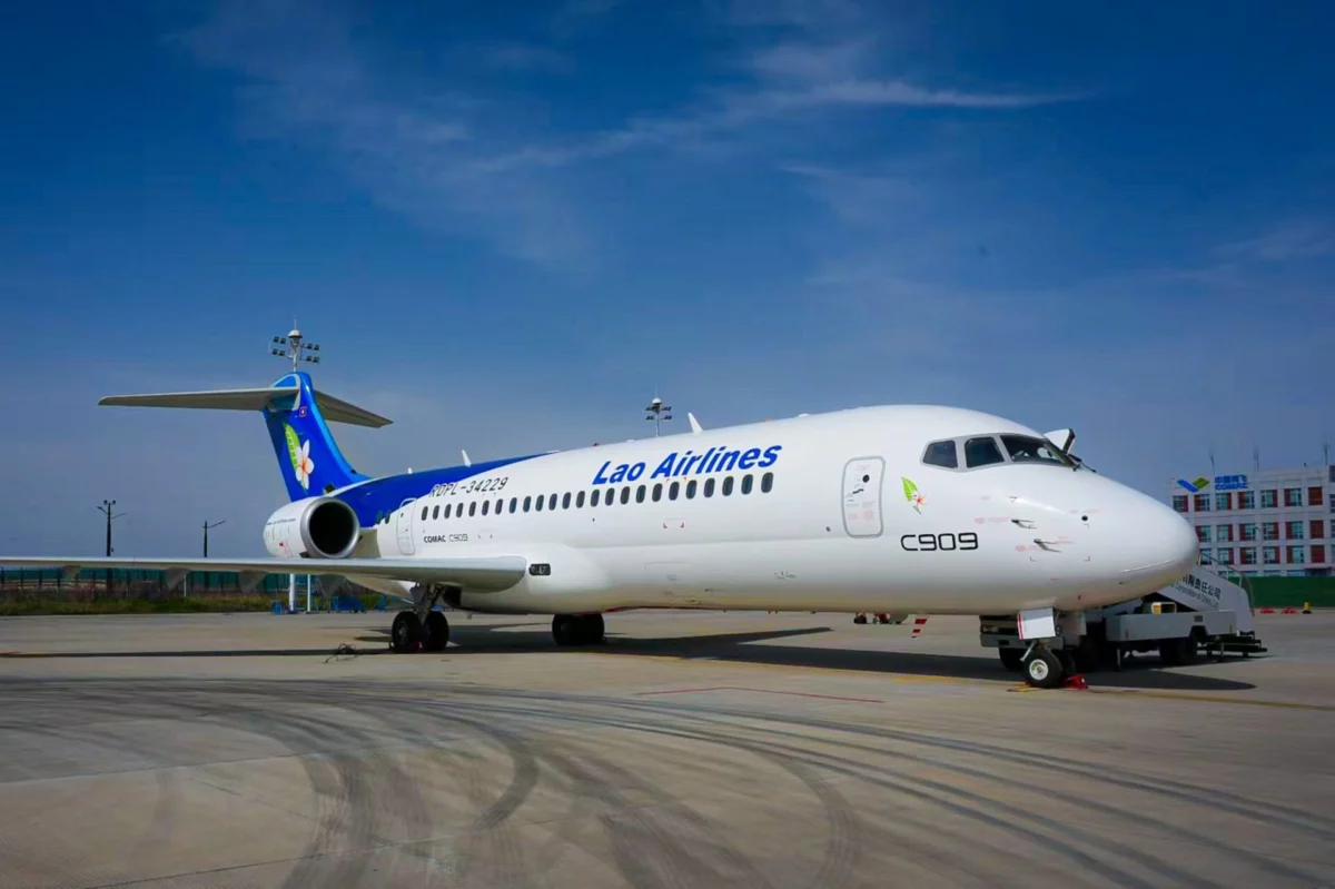 Chinas COMAC delivers first C909 aircraft Chinas COMAC delivers first C909 aircraft