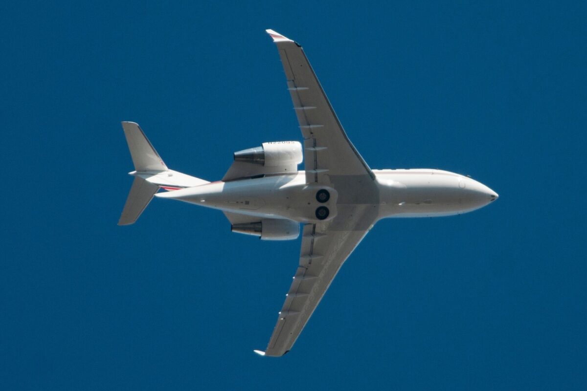 Bombardier Challenger 650