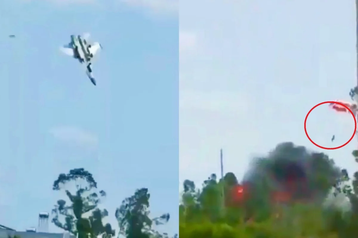 Chinese J 15 fighter jet crashes in Hainan Province Chinese J 15 fighter jet crashes in Hainan Province