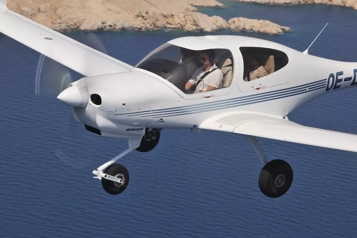 DA40 NG Highlight 3 Safety Bild 0 Teaser Diamond Aircraft DA40 NG