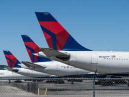 Delta tails