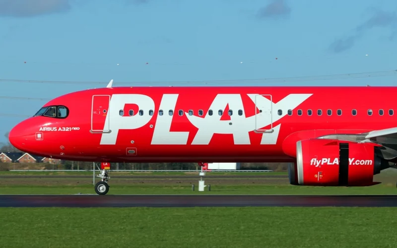 PLAY