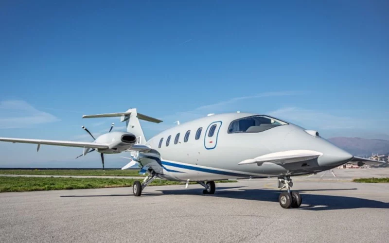 Piaggio Aerospace P180 Avanti EVO