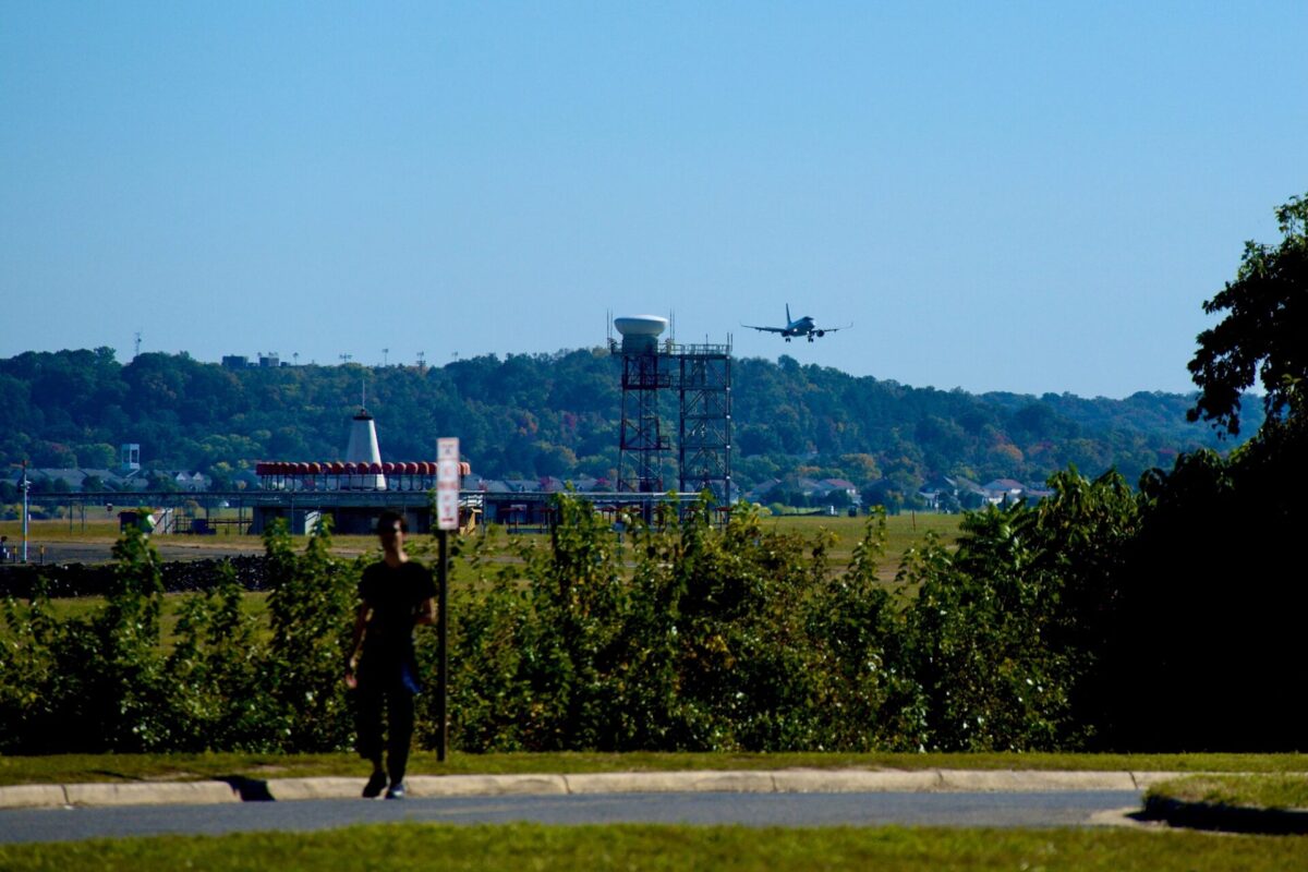 Ronald Reagan National Airport Runway 33