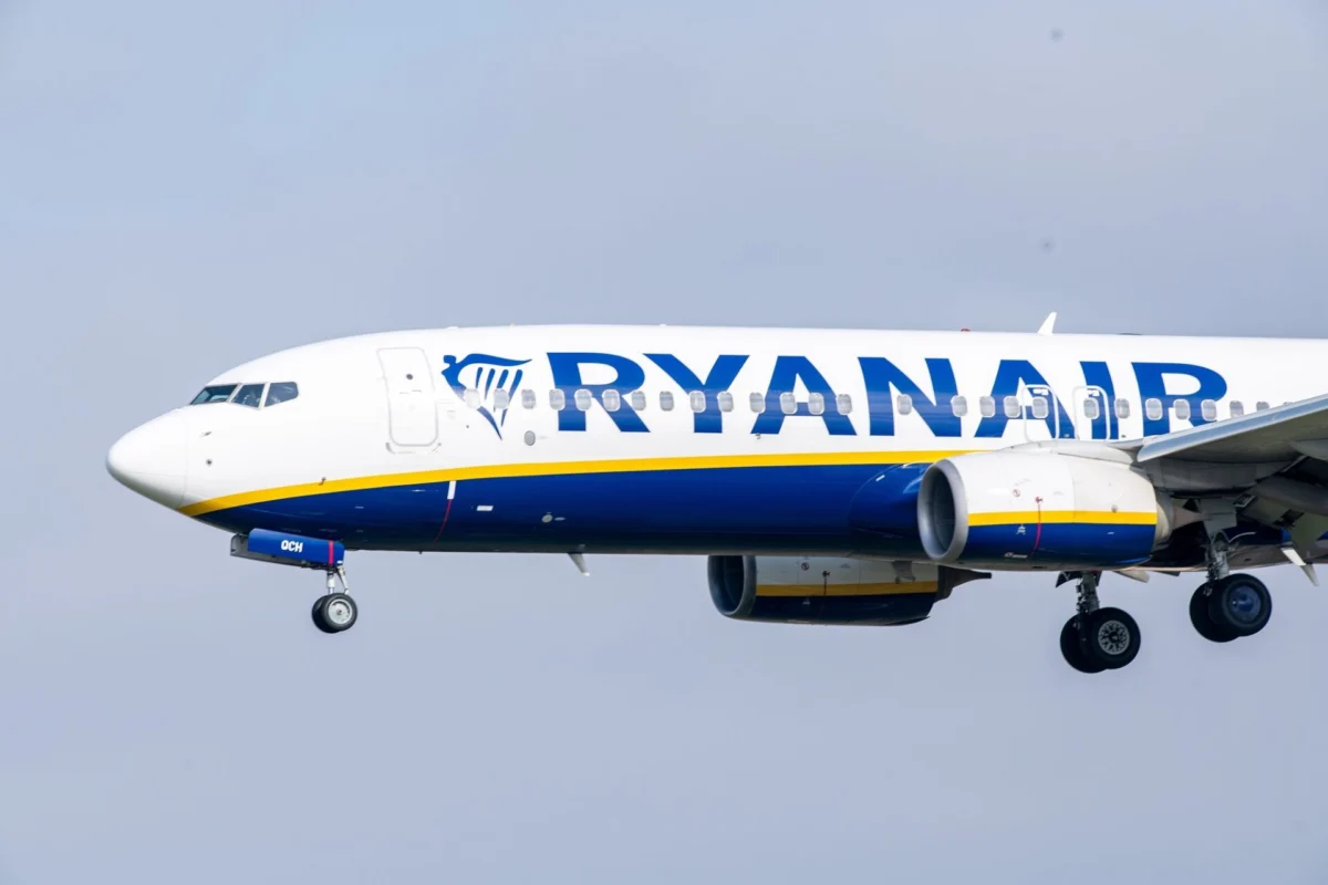 Ryanair Boeing 737 800 Ryanair Boeing 737 800