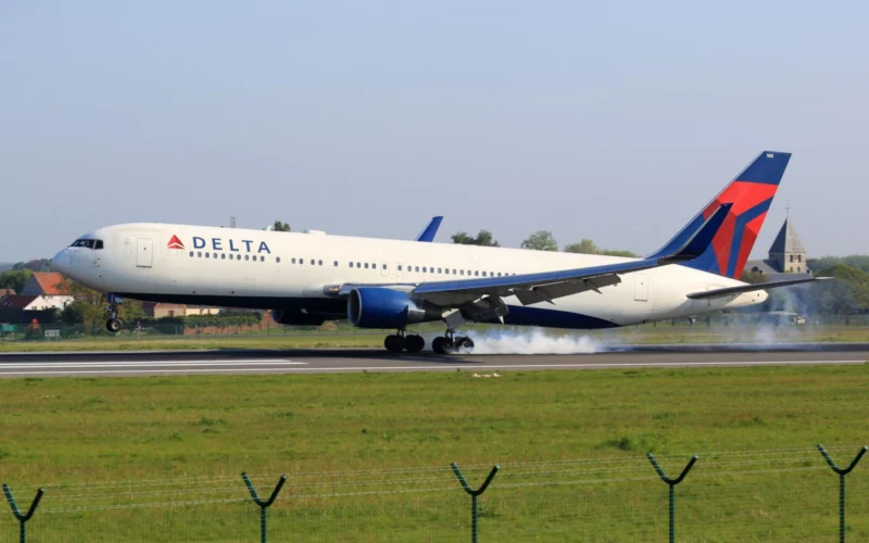 Delta Air Lines 767