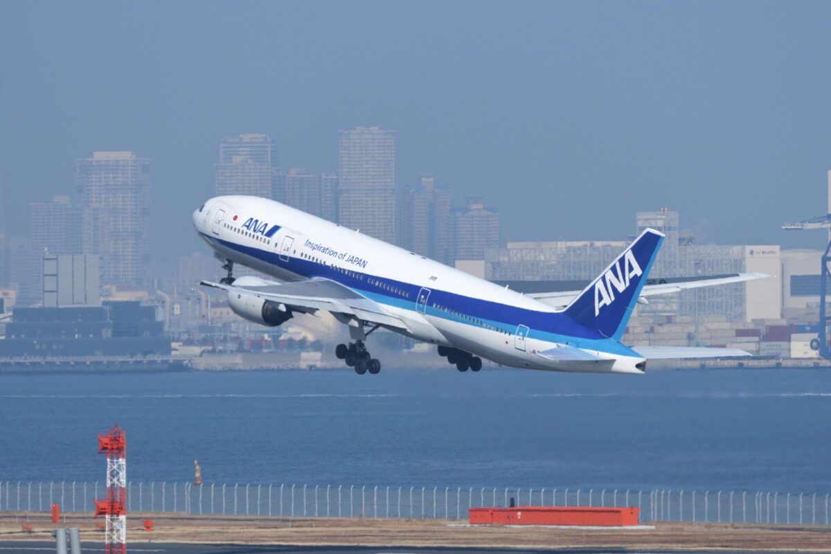ANA B777 ANA B777