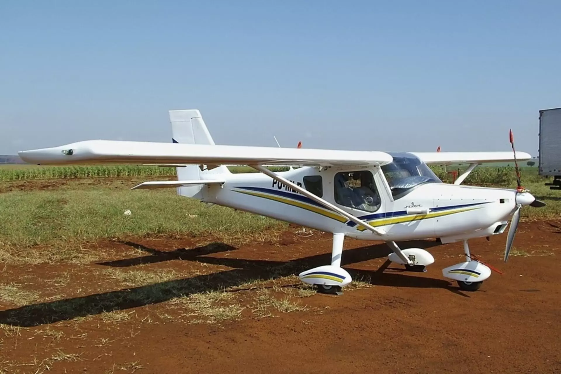Flyer Pelican 500BR