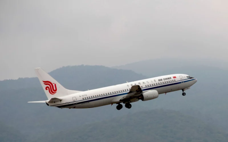 Air China B737