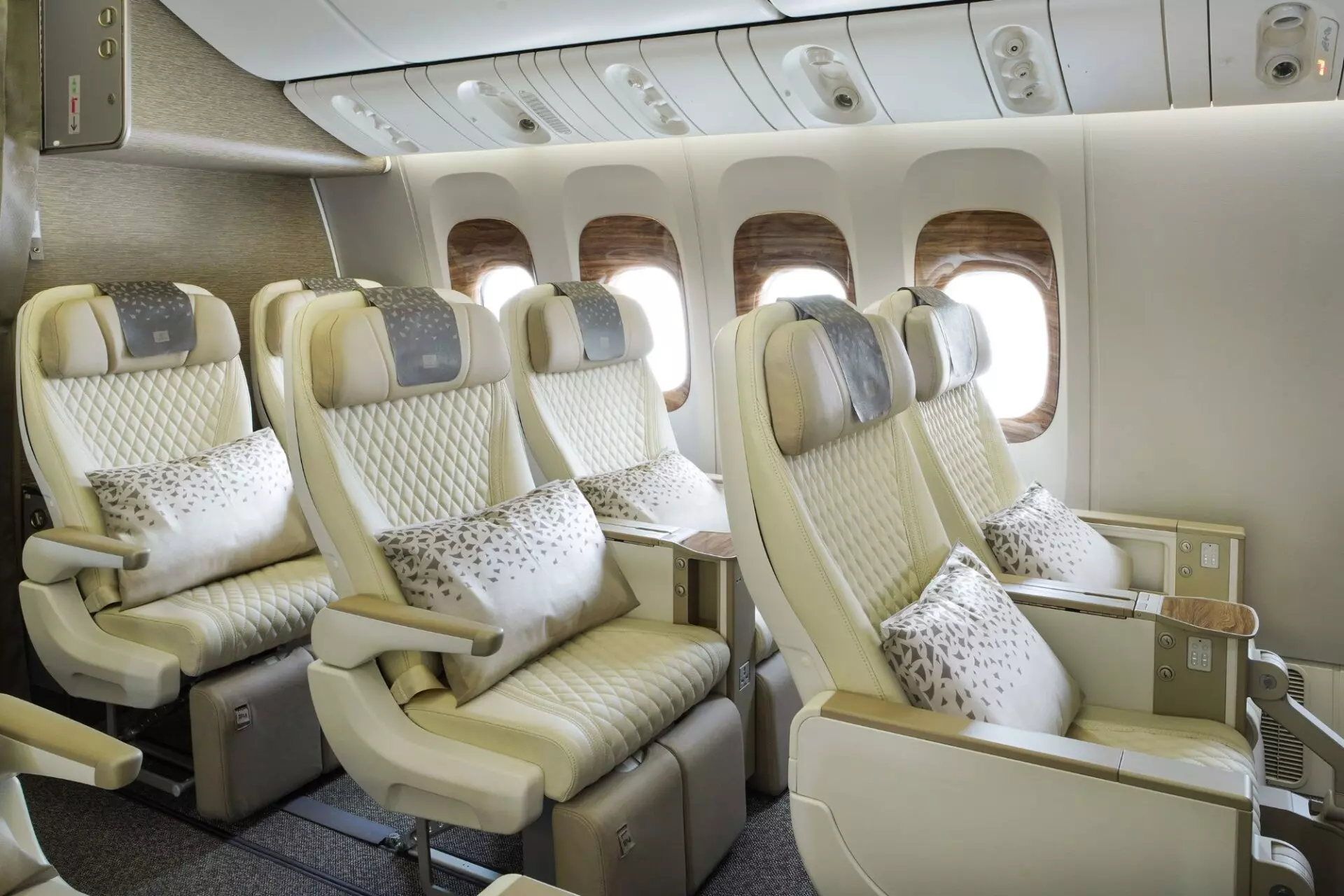 Emirates B777 premium economy