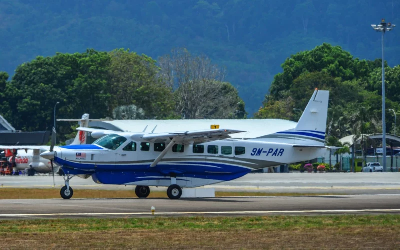 Cessna 208B Grand Caravan EX