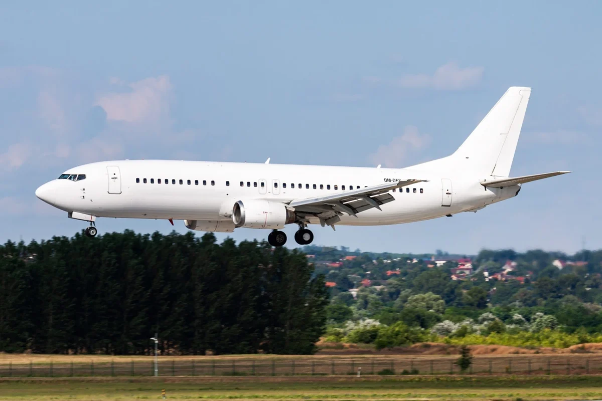 AirExplore Boeing 737