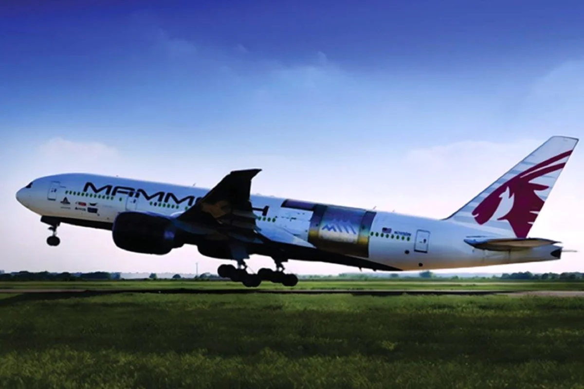 Mammoth Freighters 777 200LRMF Mammoth Freighters 777 200LRMF