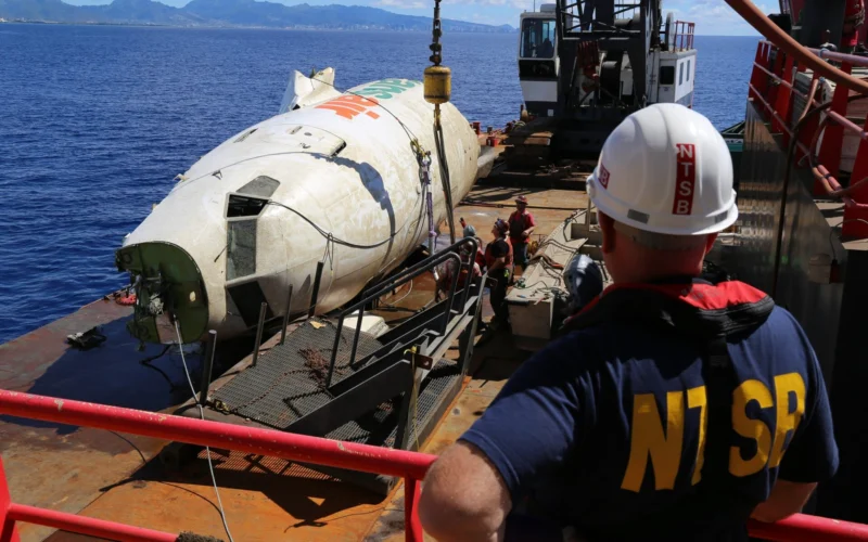 NTSB TransAir B 737