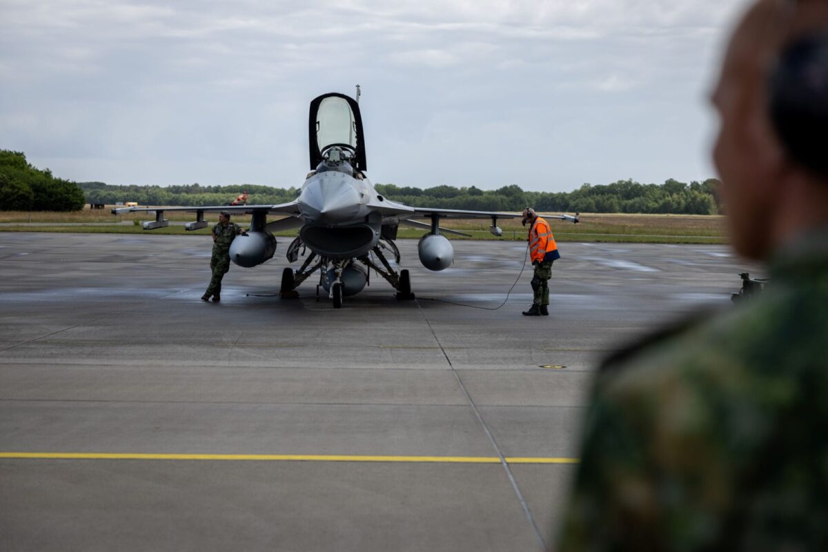 Netherlands completes F 16 transfer to Ukraine