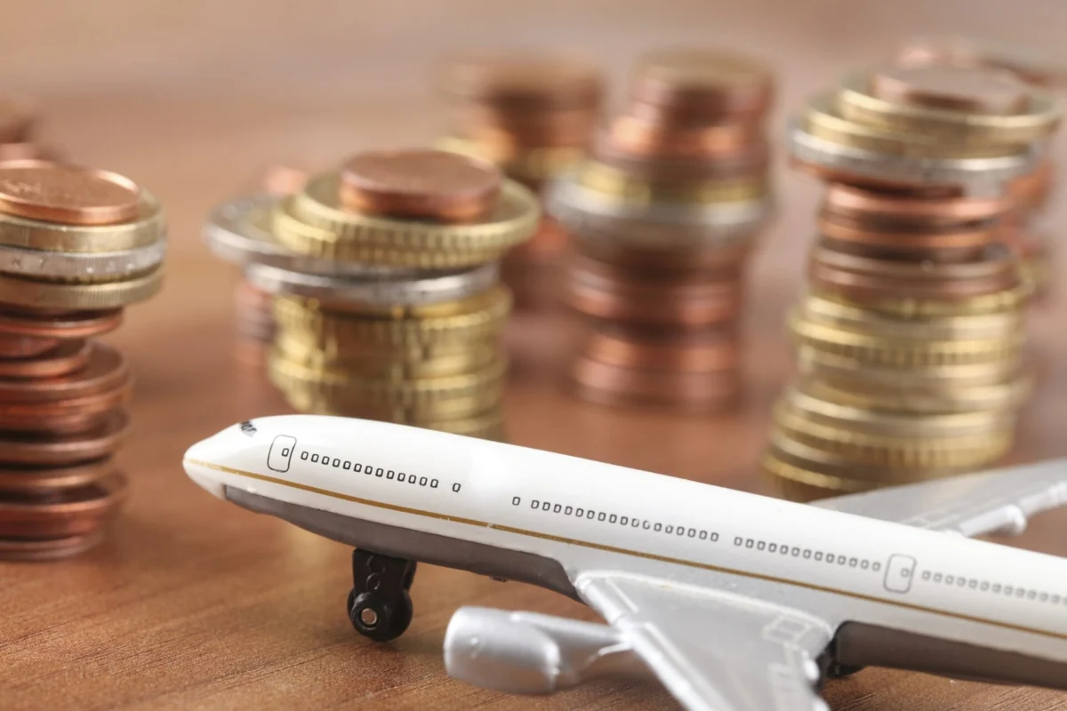 PilotsStrikeCollectiveAgreementAirplaneWithMoney Pilots,Strike,Collective,Agreement,Airplane,With,Money