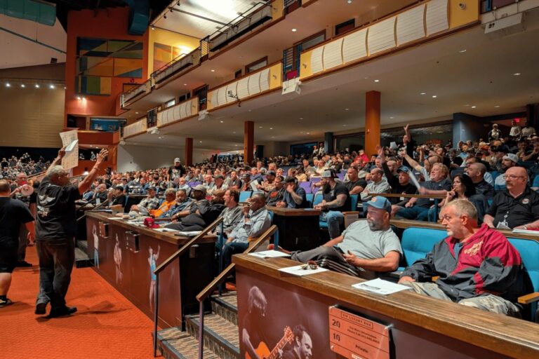 Members of IAM Locals 700 & 1746 at Pratt & Whitney