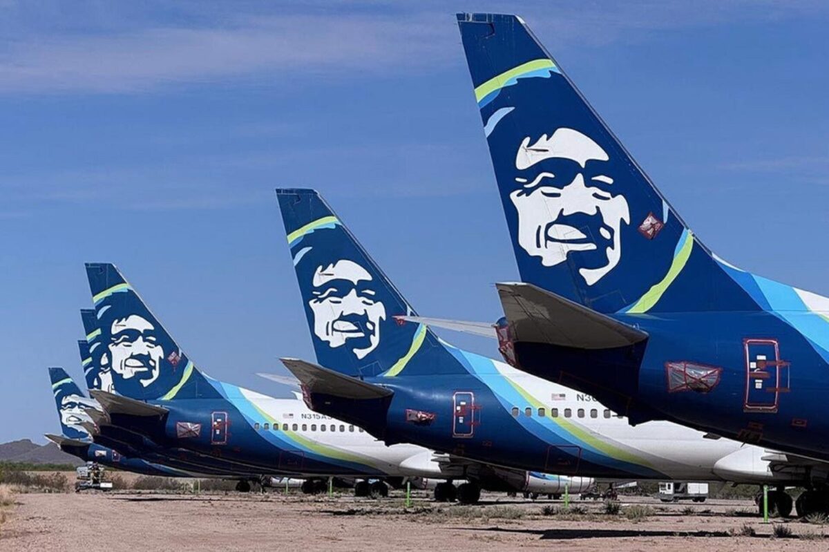 737 900 NG Alaska Airlines