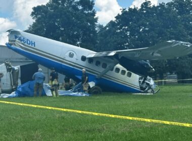 Havilland Canada DHC-6 Twin Otter 100 crash