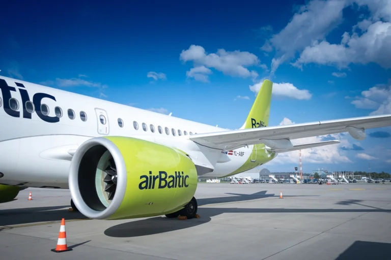 airBaltic