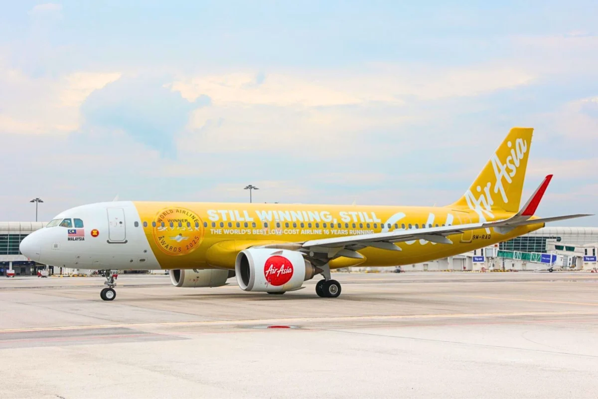 AirAsia gold livery AirAsia gold livery