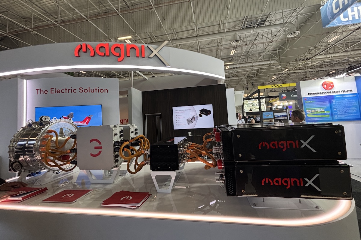 magniX engine and battery