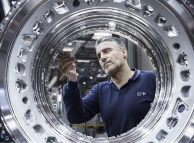 ITP Piezas y operarios 25_LYZ7907