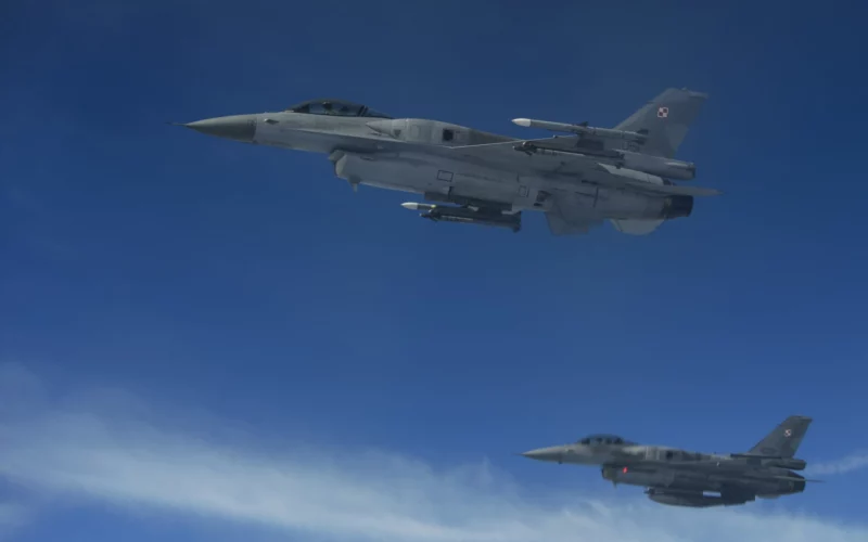 Two Polish air force F 16 Fighting Falcon fighter jets