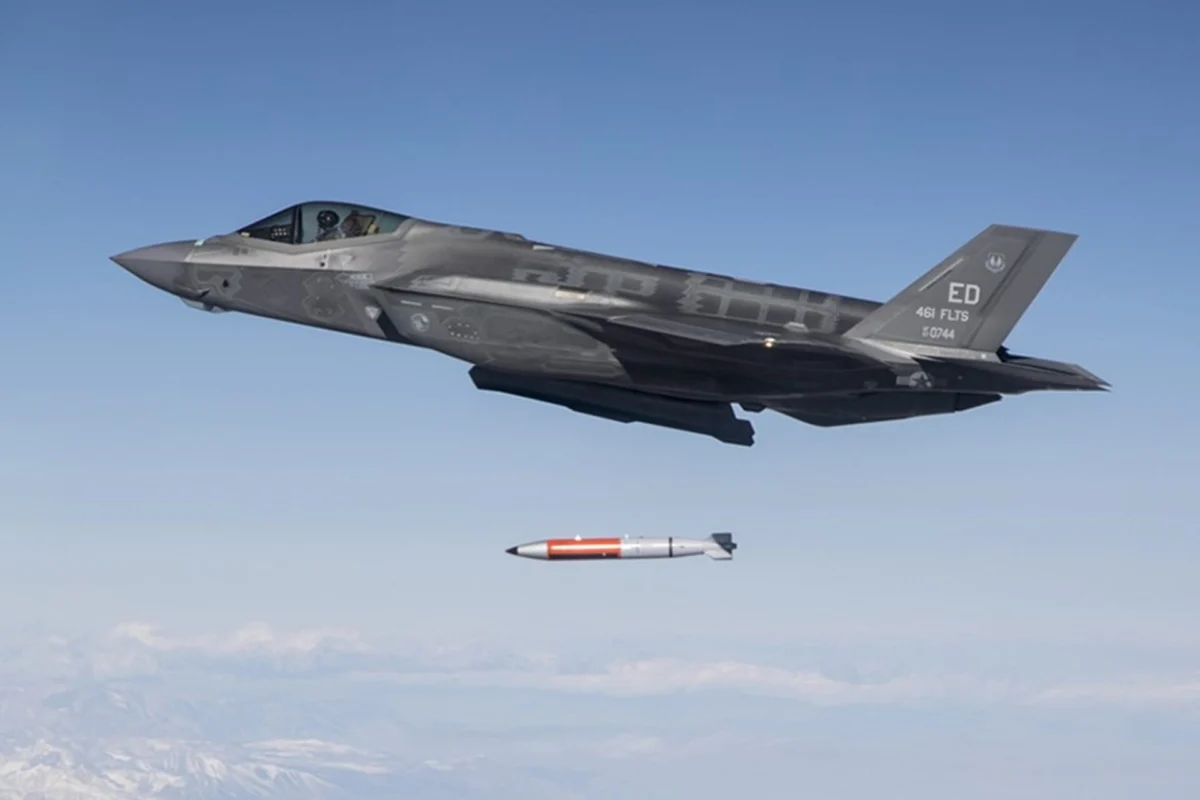 USAF F 35A releases inert B61 nuclear gravity bomb
