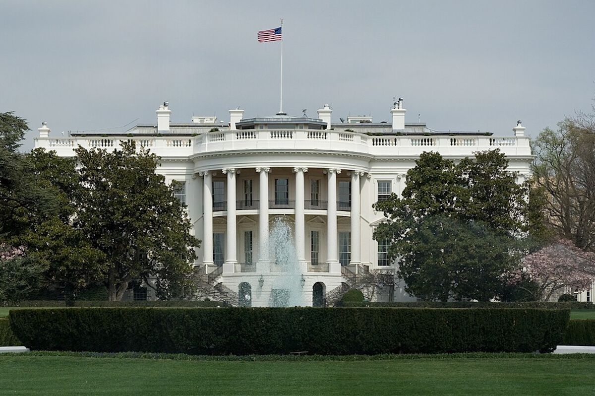 White House Front White_House_Front