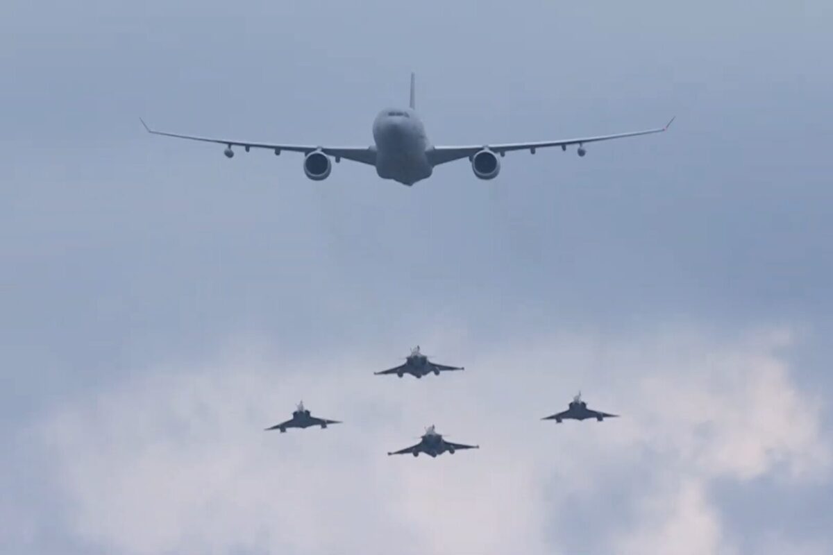 A330 MRTT and fighters during Bastille Day flypast 2025